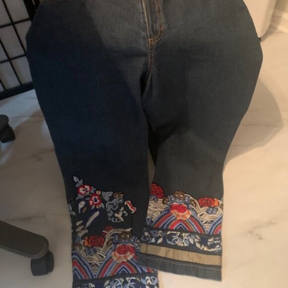 Chico's Pants - Chico's Women's Jeans!